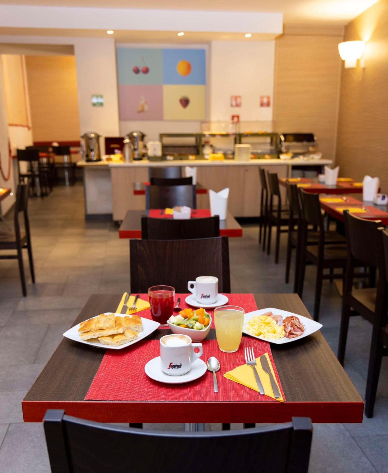 Best Western Porto Antico جنوة المظهر الخارجي الصورة
